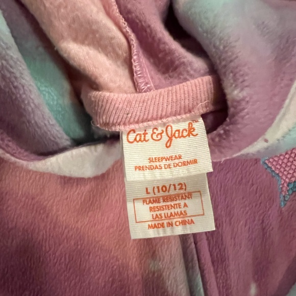 Cat & Jack Onesie Pajama/ sleepwear - Picture 7 of 9